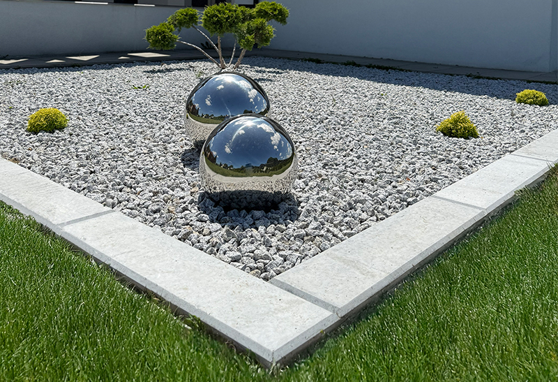 obrzeże trawnikowe z betonu